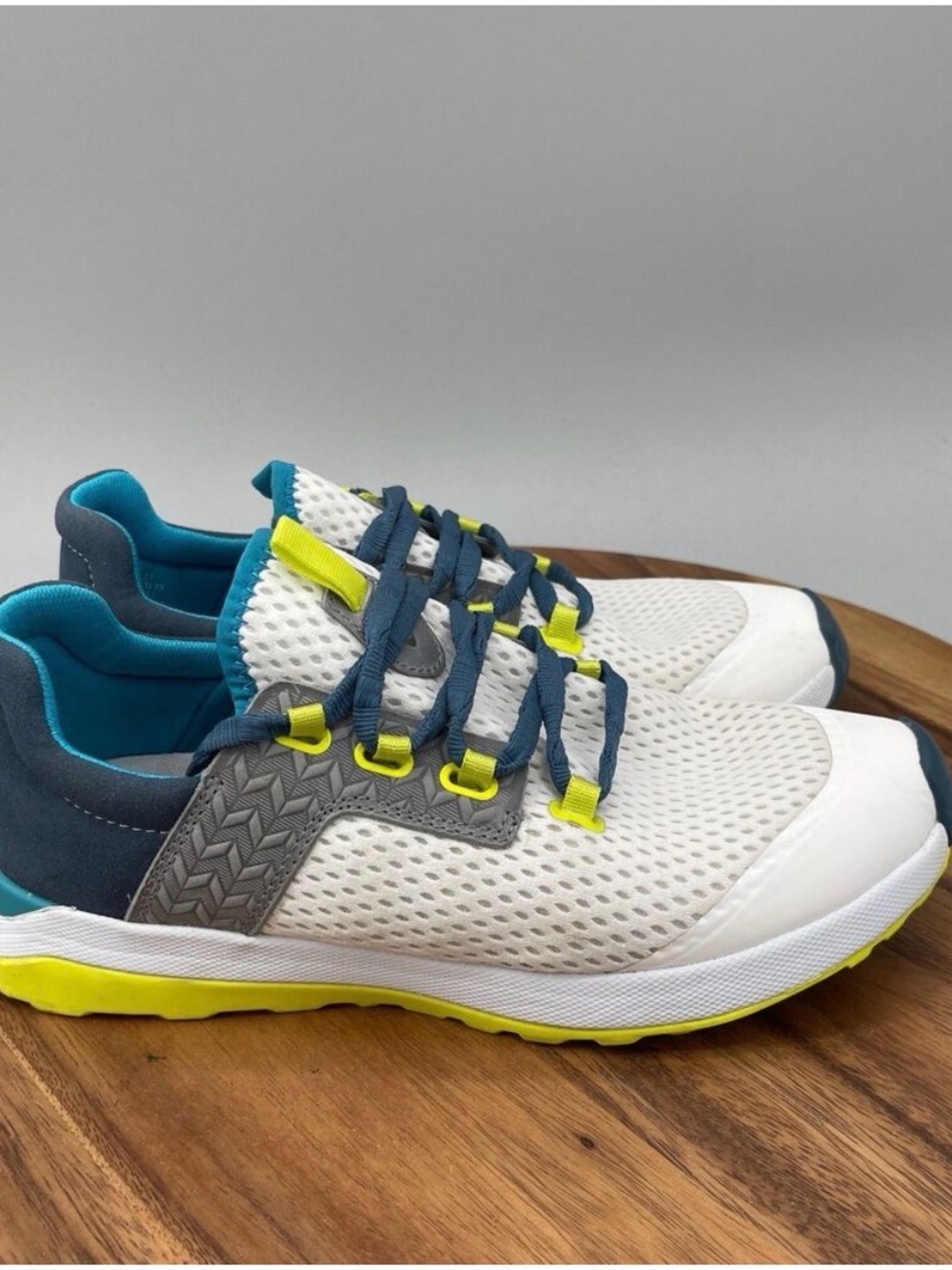 Olukai Wailuku White and Teal Athletic sneakers